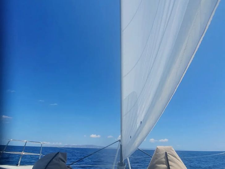 Seagal under sail Seagal under sail