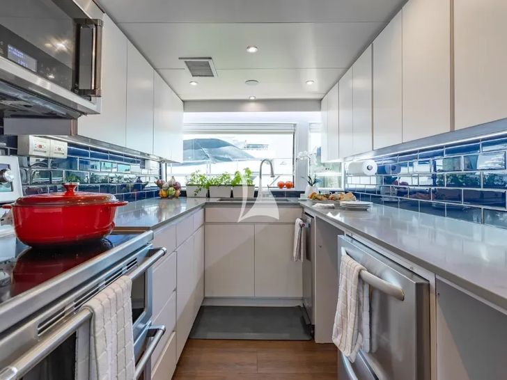 A PLACE IN THE SUN Broward 100 galley A PLACE IN THE SUN Broward 100 galley