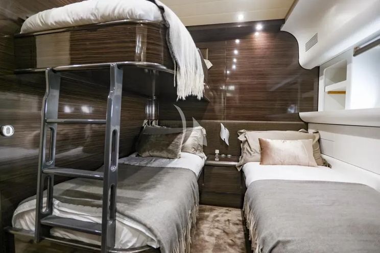 Charter Yacht A4 - Leopard Arno 27 - 4 Cabins - Cannes - Nice - Antibes - St Tropez - French Riviera - Monaco