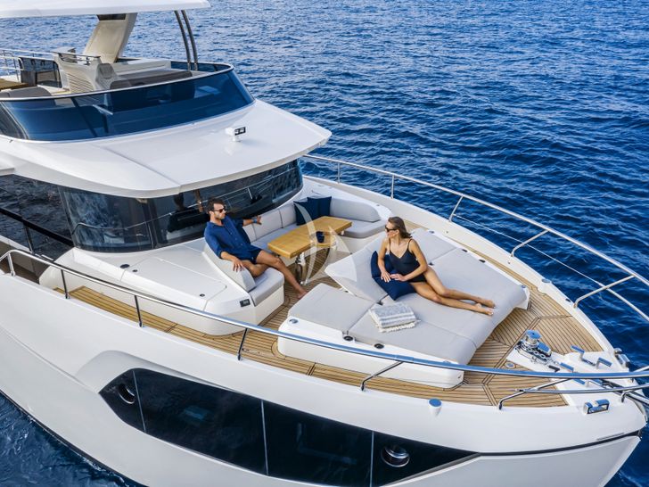 A4A Absolute Navetta 68 foredeck A4A Absolute Navetta 68 foredeck