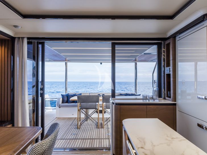 A4A Absolute Navetta 68 aft deck A4A Absolute Navetta 68 aft deck