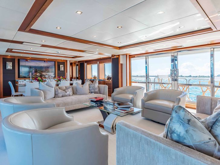 ABOUT TIME Sunseeker Salon ABOUT TIME Sunseeker Salon