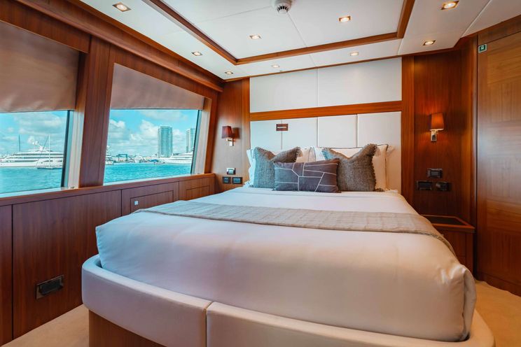 Charter Yacht ABOUT TIME - Sunseeker 131 - 6 Cabins - Nassau - Exumas - Bahamas