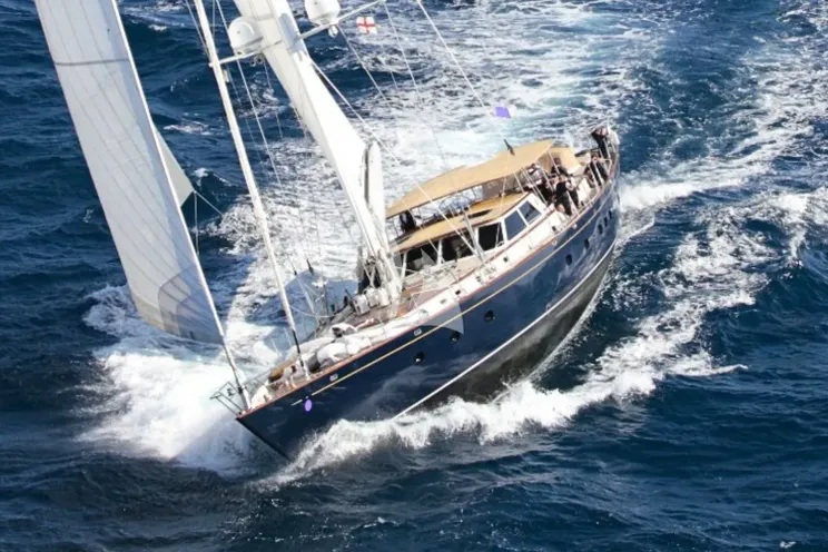 Charter Yacht ABUNDANCE - Alloy 104 - 3 Cabins - Panarea - Moorea - Tahiti - French Polynesia
