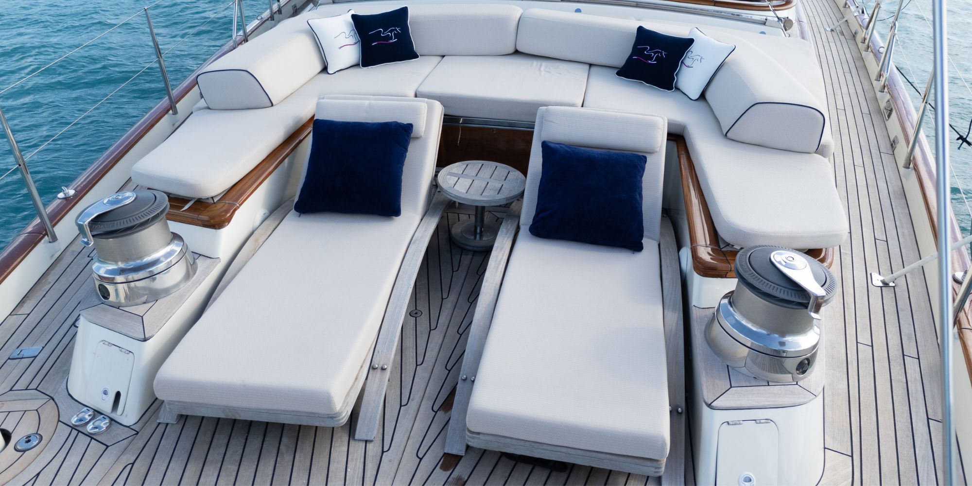 Charter Yacht ABUNDANCE - Alloy 104 - 3 Cabins - Panarea - Moorea - Tahiti - French Polynesia