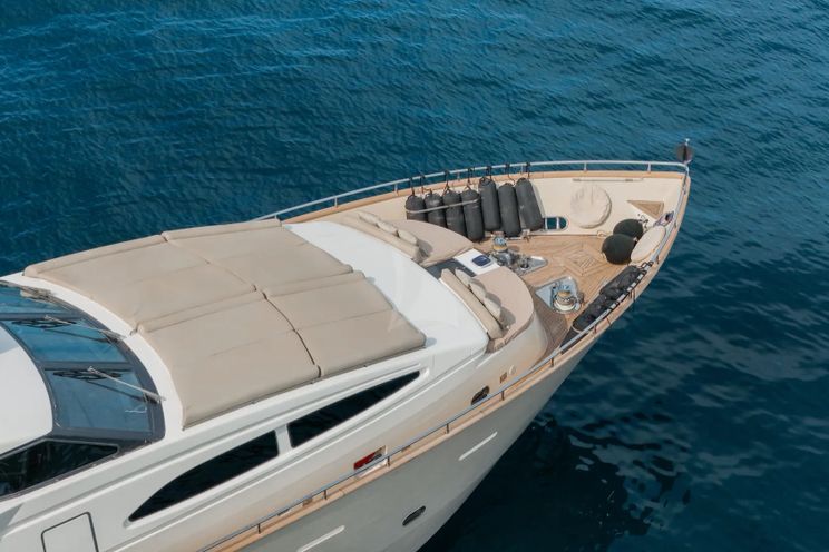 Charter Yacht ACCAMA DELTA - Azimut 100 Jumbo - Cannes - St Tropez - The French Riviera Day Charter Yacht