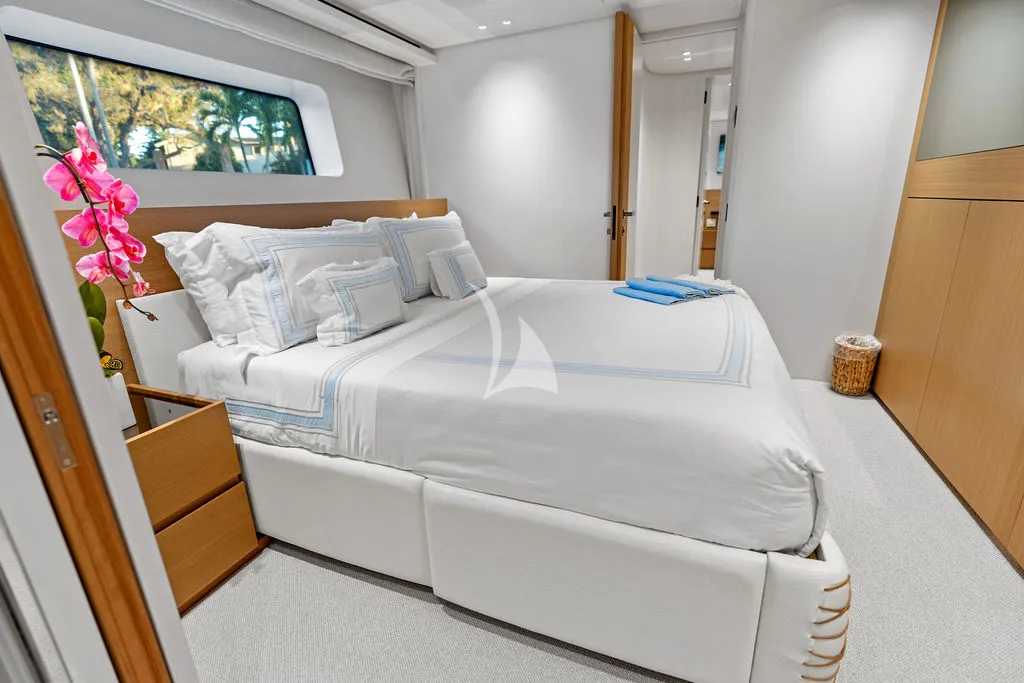 ACE Sanlorenzo SD96 - VIP cabin 2