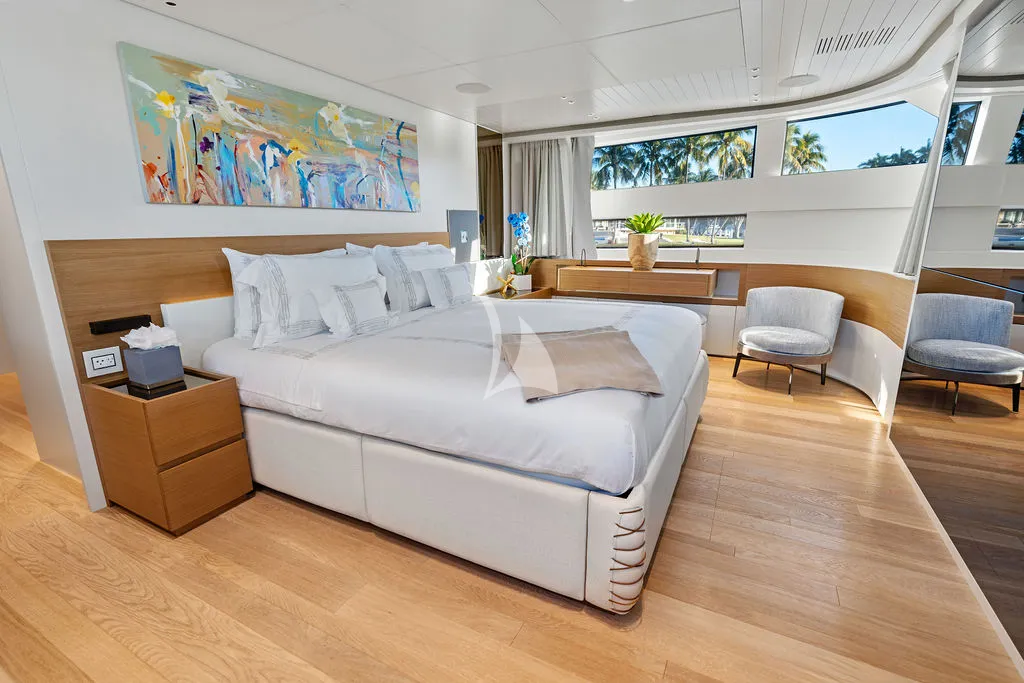 ACE Sanlorenzo SD96 - master cabin