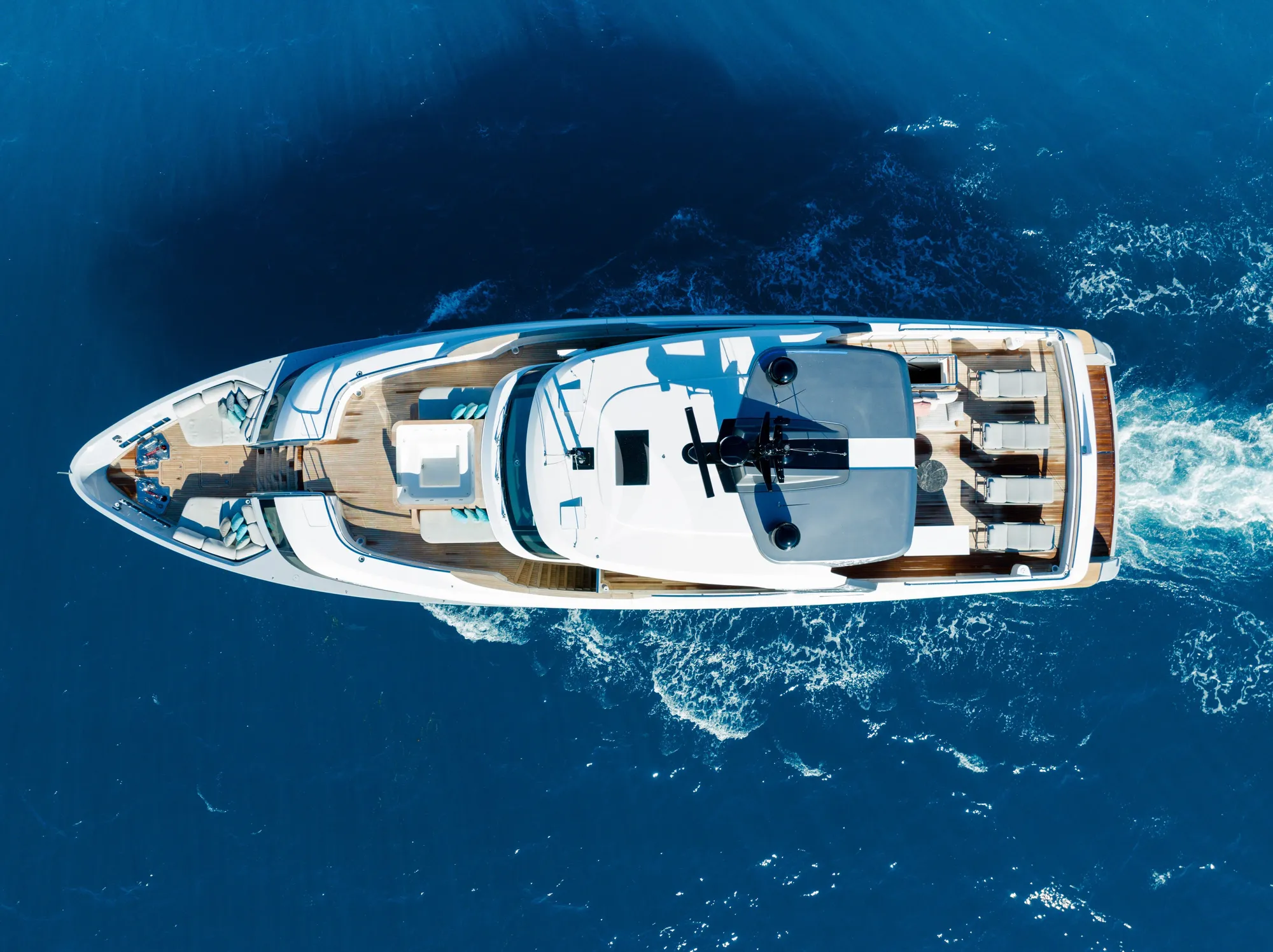 ACE Sanlorenzo SD96 - top aerial shot