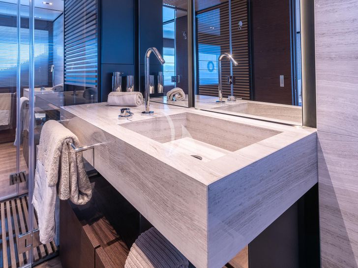 ACQUA Ferretti Custom Line Navetta 33 - master cabin bathroom ACQUA Ferretti Custom Line Navetta 33 - master cabin bathroom