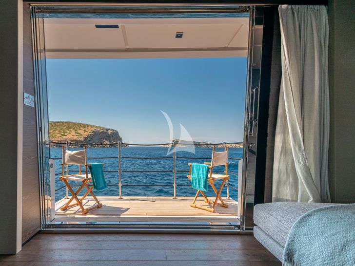ACQUA Ferretti Custom Line Navetta 33 - cabin balcony ACQUA Ferretti Custom Line Navetta 33 - cabin balcony