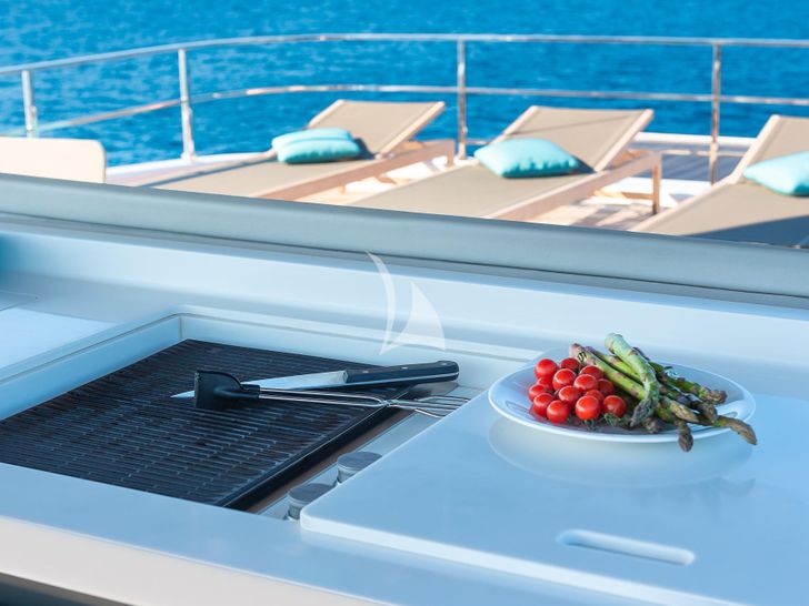 ACQUA Ferretti Custom Line Navetta 33 - barbecue area ACQUA Ferretti Custom Line Navetta 33 - barbecue area