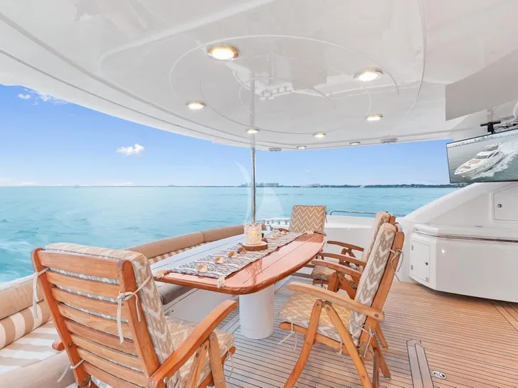 ACQUA ALBERTI Aft Deck ACQUA ALBERTI Aft Deck