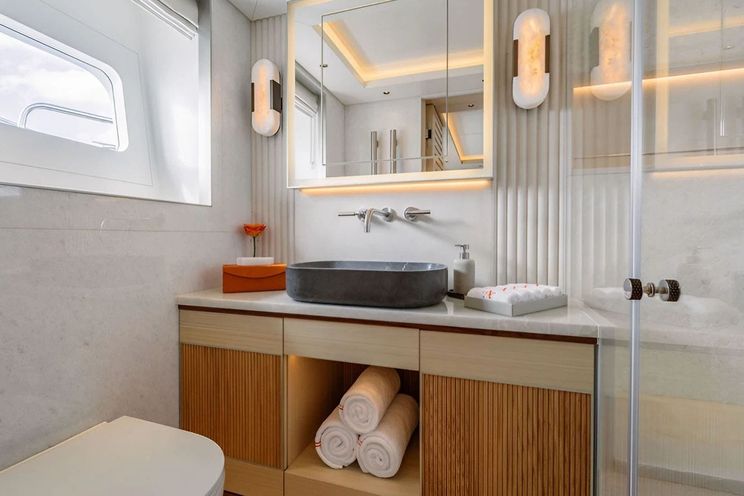 Charter Yacht AD ASTRA - Moonen 122 Martinique - 5 Cabins - Nassau - Exumas - Bahamas - St Martin - St Barths - St Kitts - Leewards - Caribbean