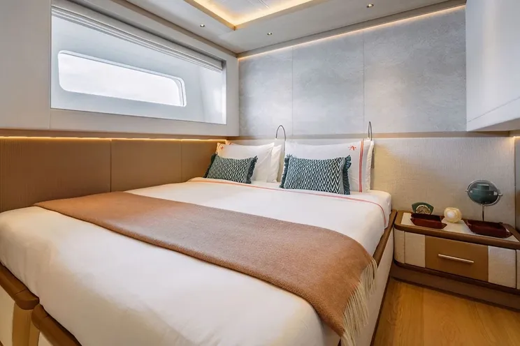 Charter Yacht AD ASTRA - Moonen 122 Martinique - 5 Cabins - Nassau - Exumas - Bahamas - St Martin - St Barths - St Kitts - Leewards - Caribbean