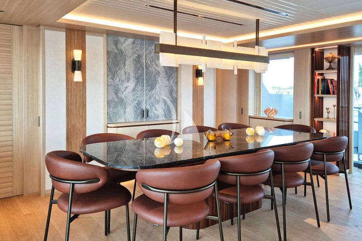 Charter Yacht ADASTRA - Moonen 122 Martinique - 5 Cabins - Nassau - Exumas - Bahamas