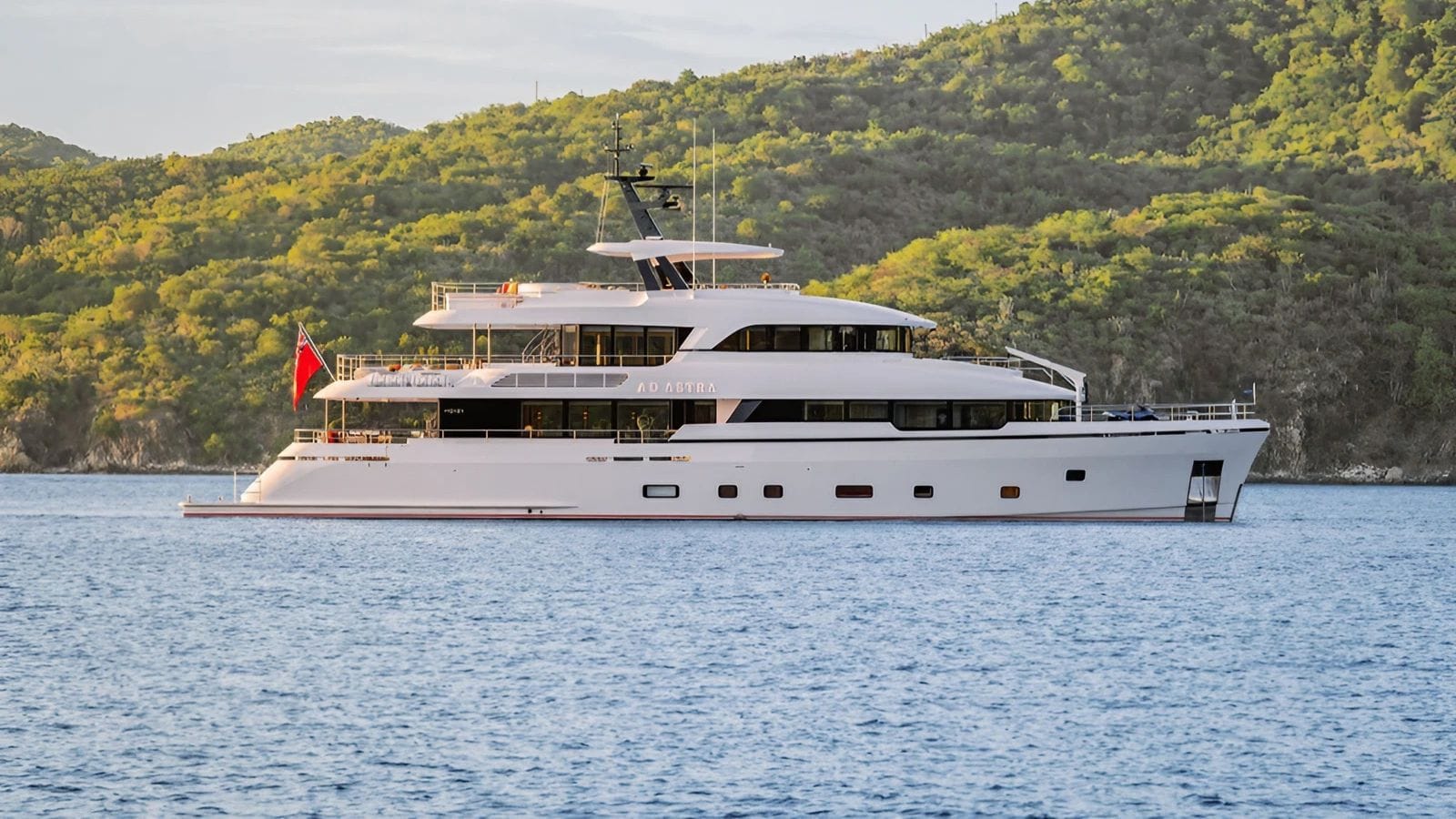 AD ASTRA Moonen 122 Martinique - profile