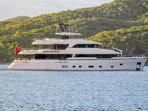 AD ASTRA - Moonen 122 Martinique - 5 Cabins - Nassau - Exumas - Bahamas - St Martin - St Barths - St Kitts - Leewards - Caribbean AD ASTRA - Moonen 122 Martinique - 5 Cabins - Nassau - Exumas - Bahamas - St Martin - St Barths - St Kitts - Leewards - Caribbean