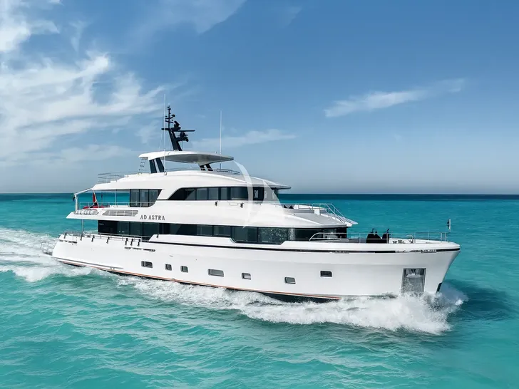 ADASTRA Moonen 122 Martinique - profile ADASTRA Moonen 122 Martinique - profile