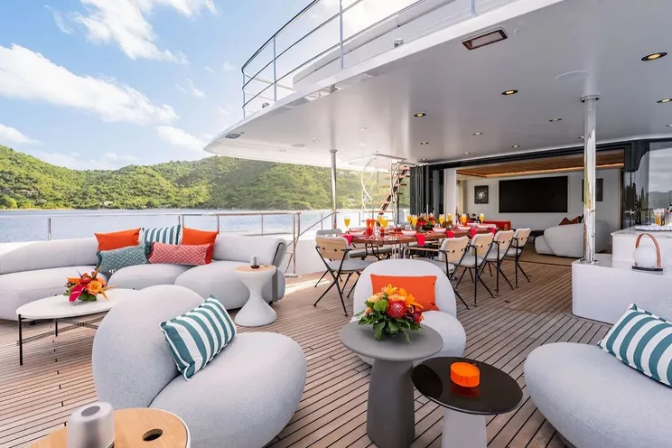 Charter Yacht AD ASTRA - Moonen 122 Martinique - 5 Cabins - Nassau - Exumas - Bahamas - St Martin - St Barths - St Kitts - Leewards - Caribbean