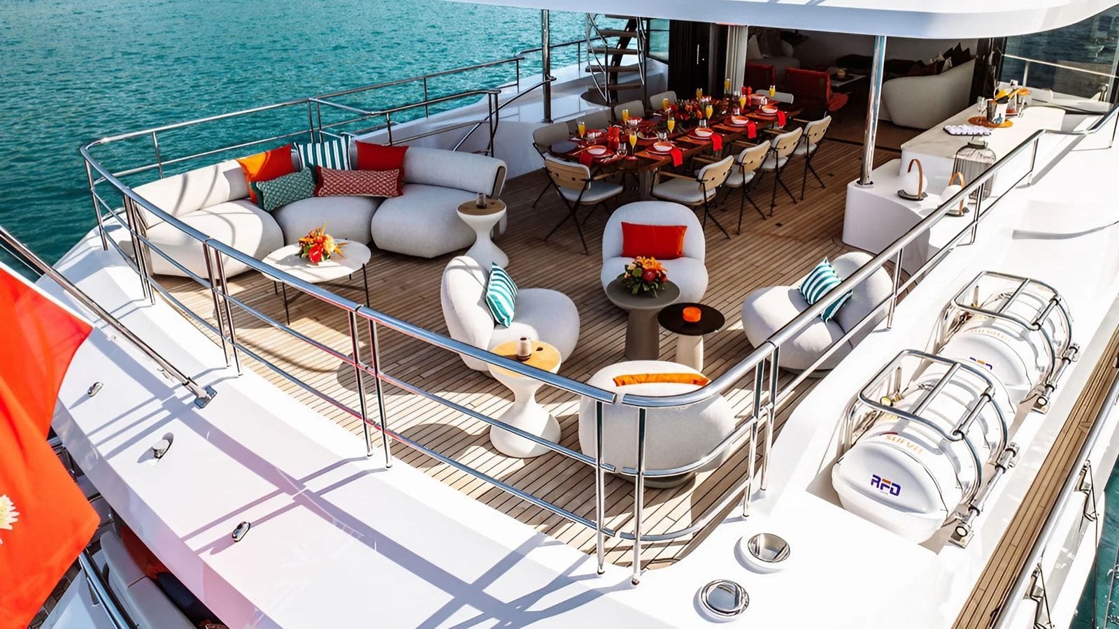 AD ASTRA Moonen 122 Martinique - sky deck aft