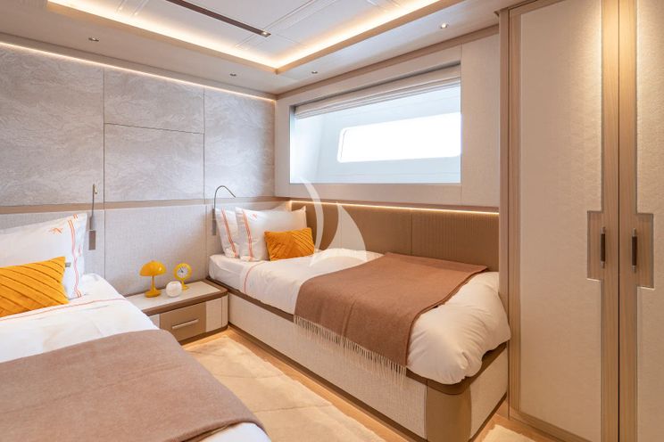 Charter Yacht ADASTRA - Moonen 122 Martinique - 5 Cabins - Nassau - Exumas - Bahamas