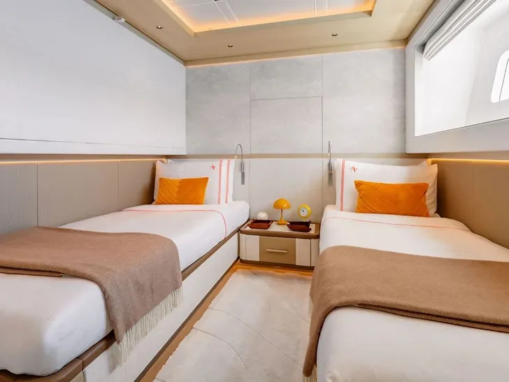 AD ASTRA Moonen 122 Martinique - twin cabin AD ASTRA Moonen 122 Martinique - twin cabin