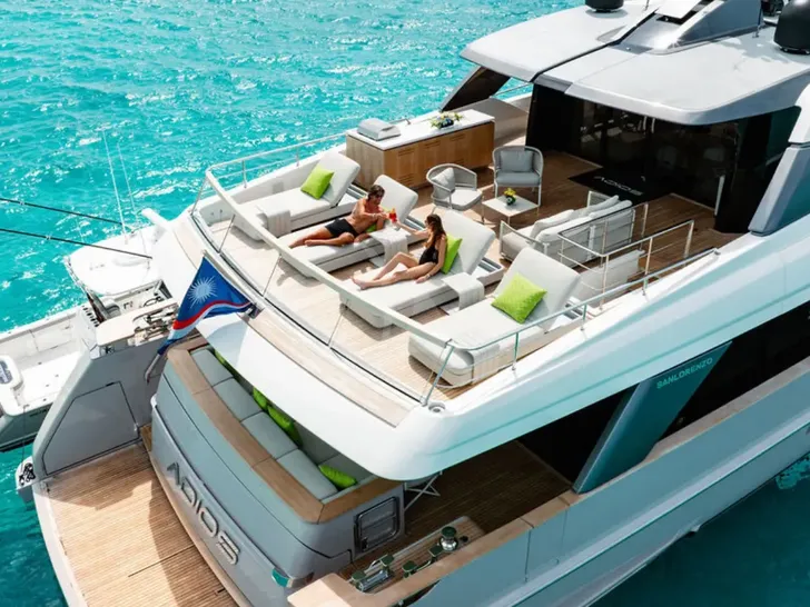 ADIOS Sanlorenzo SD96 - aft shot ADIOS Sanlorenzo SD96 - aft shot