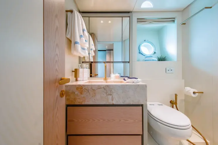 Charter Yacht ADIOS - Sanlorenzo SD96 - 5 Cabins - St Barths - St Martin - Leewards - Caribbean