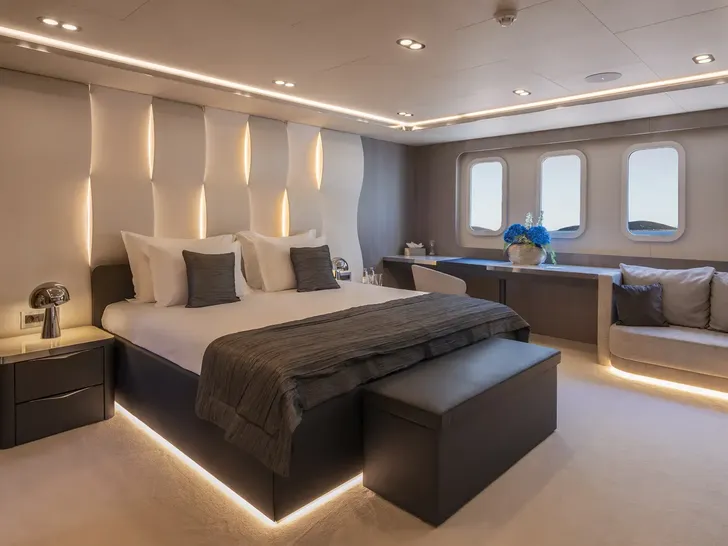 ADRI Radez 45m - master cabin wide shot ADRI Radez 45m - master cabin wide shot