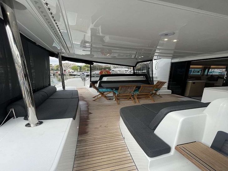 AEGEUS Lagoon 51 aft deck AEGEUS Lagoon 51 aft deck