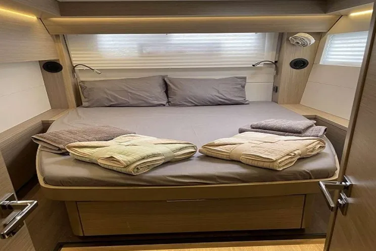 Charter Yacht AEGEUS - Lagoon 51 - 6 Cabins - Athens - Mykonos - Paros - Cyclades - Greece