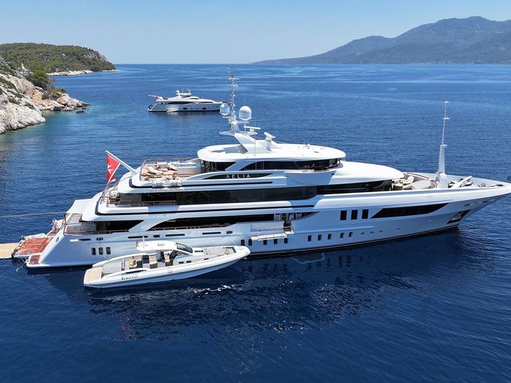 AELIA Benetti 56m - anchored profile with the tender AELIA Benetti 56m - anchored profile with the tender