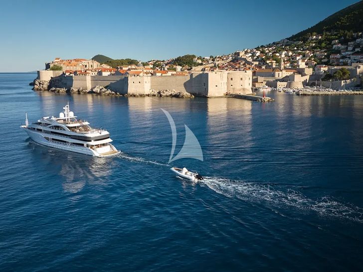 AETERNA Radez Custom Yacht 53m - cruising AETERNA Radez Custom Yacht 53m - cruising