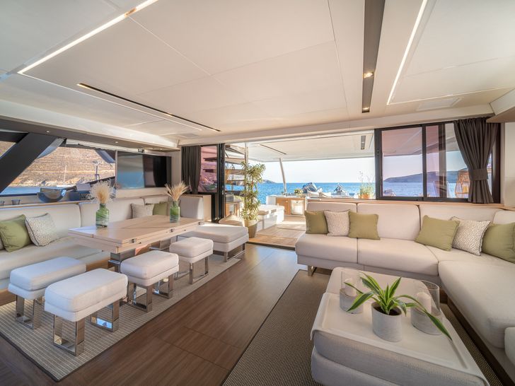 AETHER Fountaine Pajot Alegria 67 - saloon seating AETHER Fountaine Pajot Alegria 67 - saloon seating