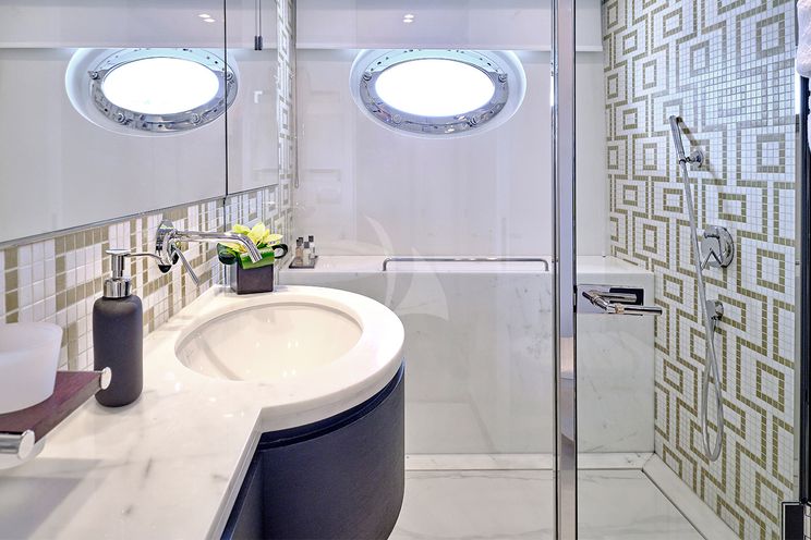 Charter Yacht AFRICA I - Benetti 47m - 6 Cabins - Athens - Mykonos - Paros