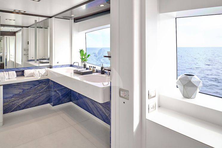 Charter Yacht AFRICA I - Benetti 47m - 6 Cabins - Athens - Mykonos - Paros