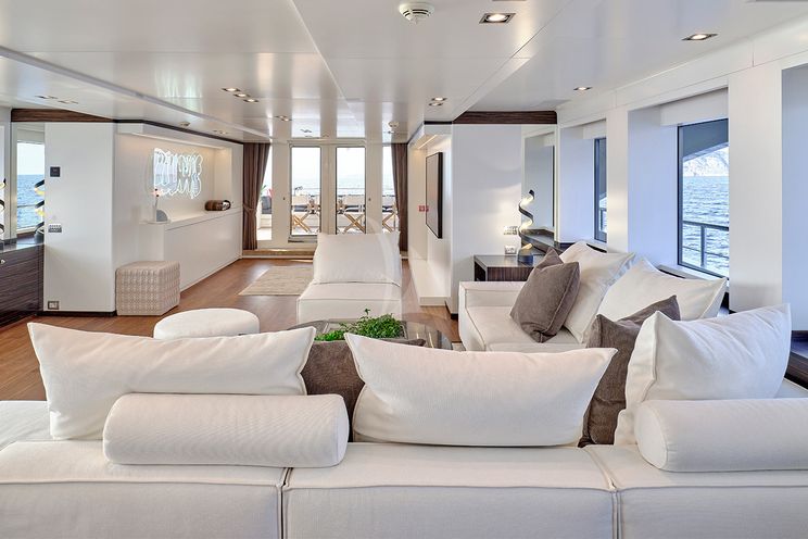 Charter Yacht AFRICA I - Benetti 47m - 6 Cabins - Athens - Mykonos - Paros