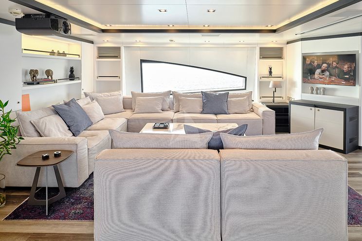 Charter Yacht AFRICA I - Benetti 47m - 6 Cabins - Athens - Mykonos - Paros