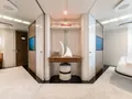 YOU Heesen 55m - VIP cabin 2 vanity YOU Heesen 55m - VIP cabin 2 vanity