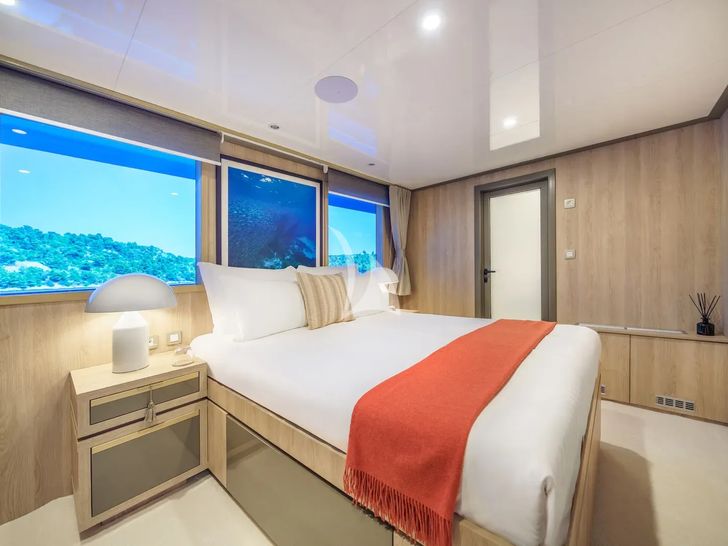 AGAPE ROSE Custom Yacht 48m - VIP cabin 4 AGAPE ROSE Custom Yacht 48m - VIP cabin 4
