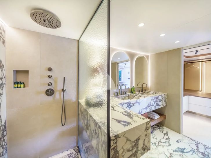 AGAPE ROSE Custom Yacht 48m - master cabin shower area AGAPE ROSE Custom Yacht 48m - master cabin shower area