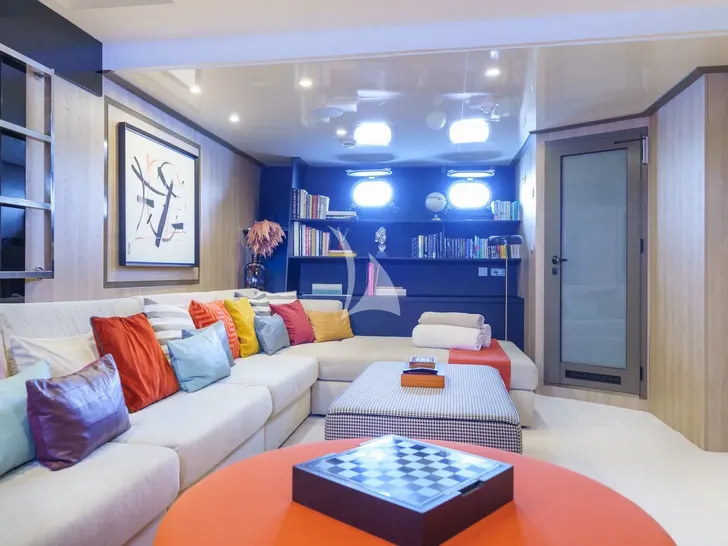 AGAPE ROSE Custom Yacht 48m - media room and library AGAPE ROSE Custom Yacht 48m - media room and library