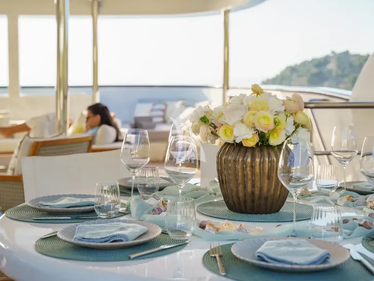 AGAPE ROSE Custom Yacht 48m - sun deck alfresco dining AGAPE ROSE Custom Yacht 48m - sun deck alfresco dining