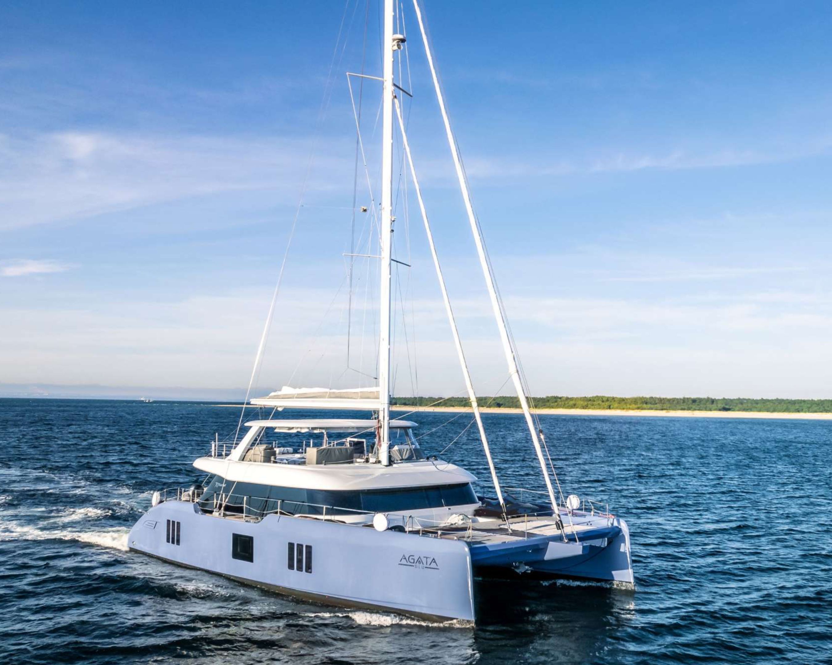 AGATA BLU - Sunreef 70 - 4 Cabins - Athens - Mykonos - Paros - Cyclades - Greece