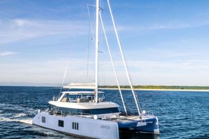 AGATA BLU - Sunreef 70 - 4 Cabins - Athens - Mykonos - Paros - Cyclades - Greece AGATA BLU - Sunreef 70 - 4 Cabins - Athens - Mykonos - Paros - Cyclades - Greece