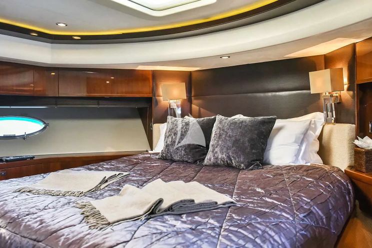 Charter Yacht AGAVE - Princess V85 - 4 Cabins - San Remo - Liguria - Genoa - La Spezia - Italian Riviera