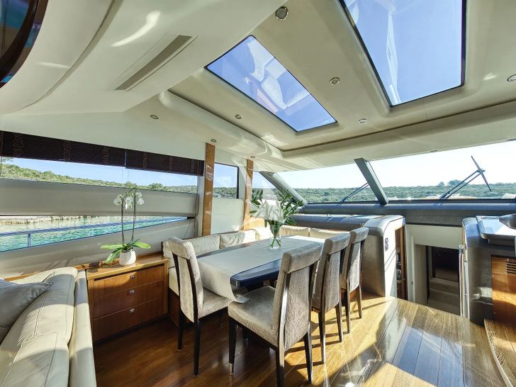 AGAVE Princess V85 - main dining area with a sunroof AGAVE Princess V85 - main dining area with a sunroof