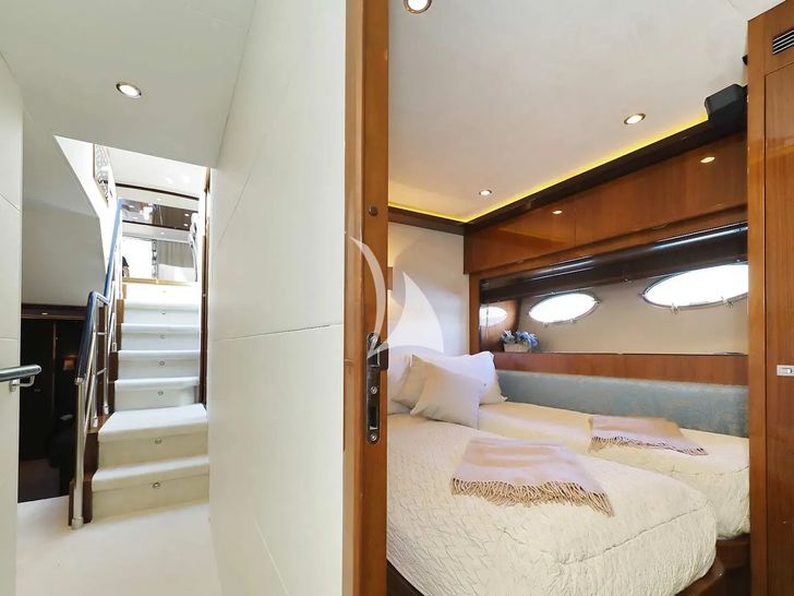 AGAVE Princess V85 - twin cabin 2 AGAVE Princess V85 - twin cabin 2