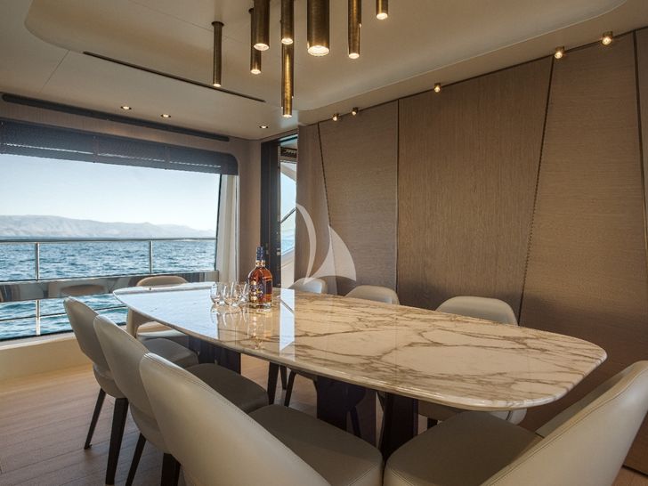 AGIO Azimut Grande 27M indoor dining area AGIO Azimut Grande 27M indoor dining area